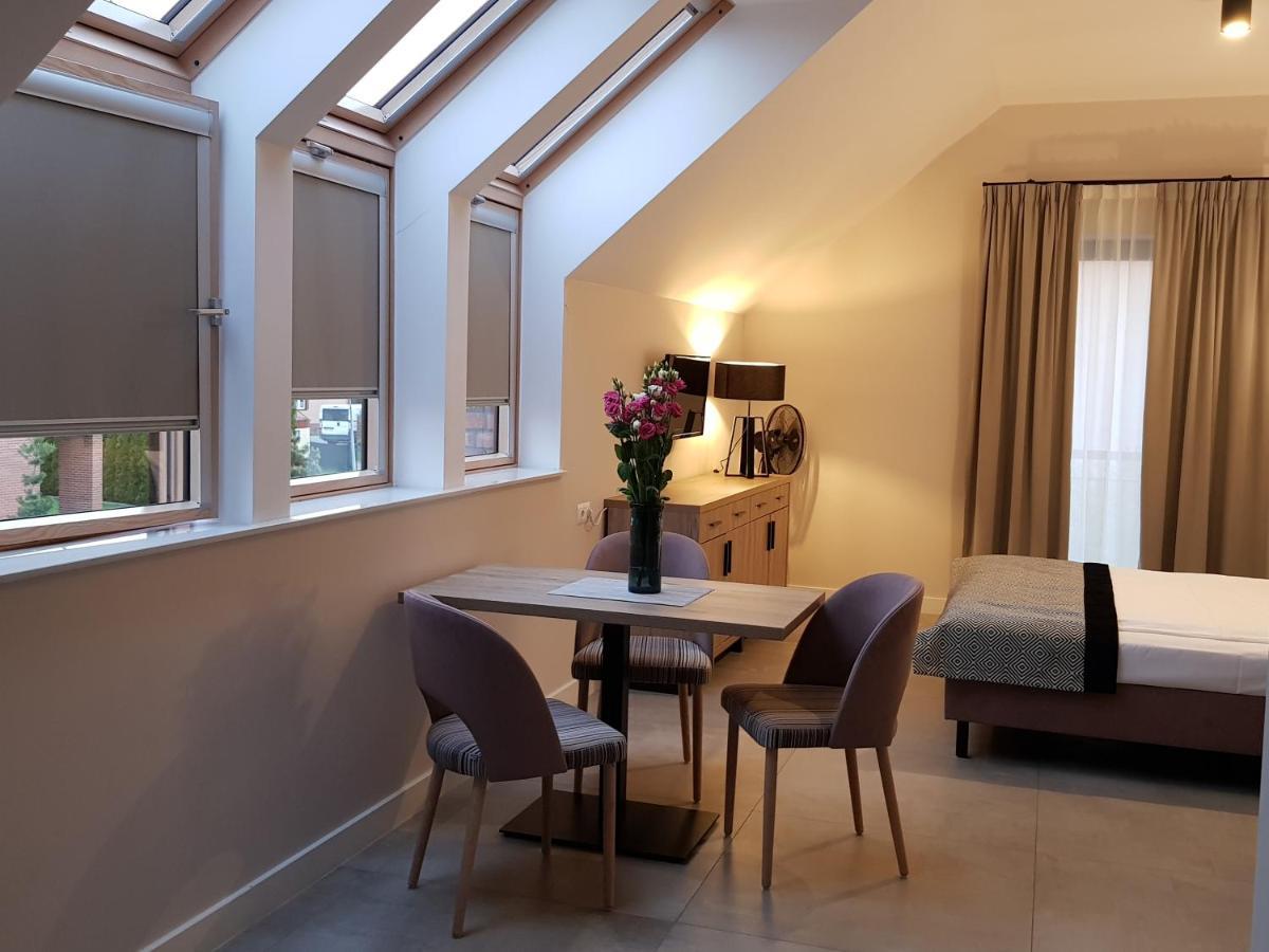 Villa Lipova Stegna Pokoje I Apartamenty Dedykowane Osobom Doroslym Buitenkant foto
