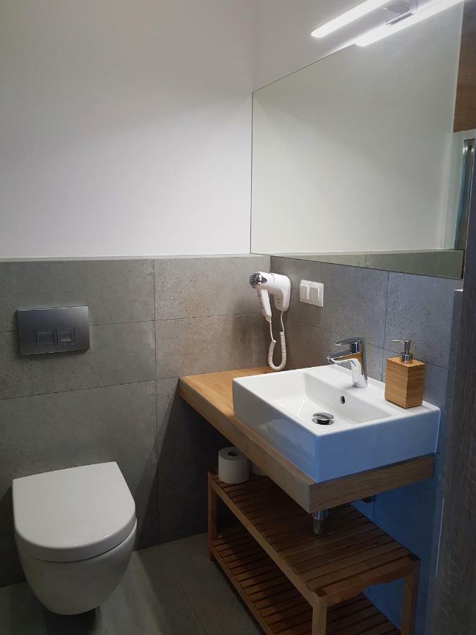 Villa Lipova Stegna Pokoje I Apartamenty Dedykowane Osobom Doroslym Buitenkant foto